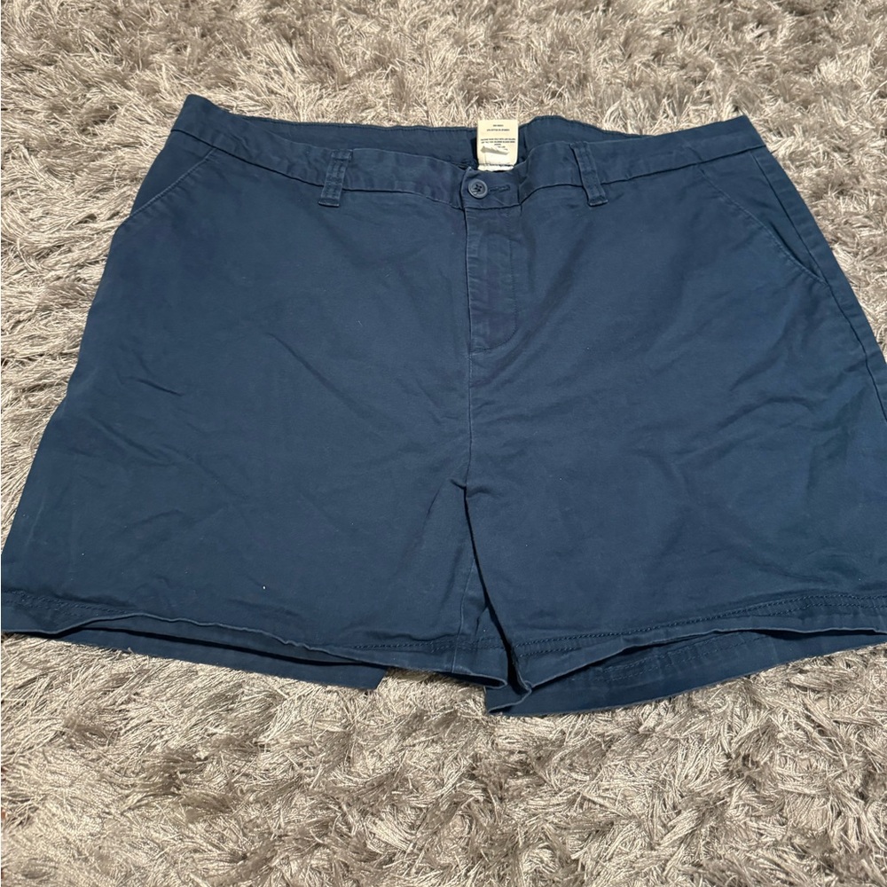 Magellan Shorts Women’s 18 Blue Solid Chino Pockets Stretch Cotton Outdoor